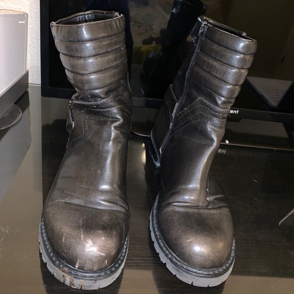 Guess booties